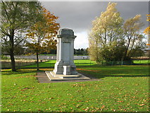 NS5064 : Andrew Fisher Memorial, Barshaw Park by G Laird