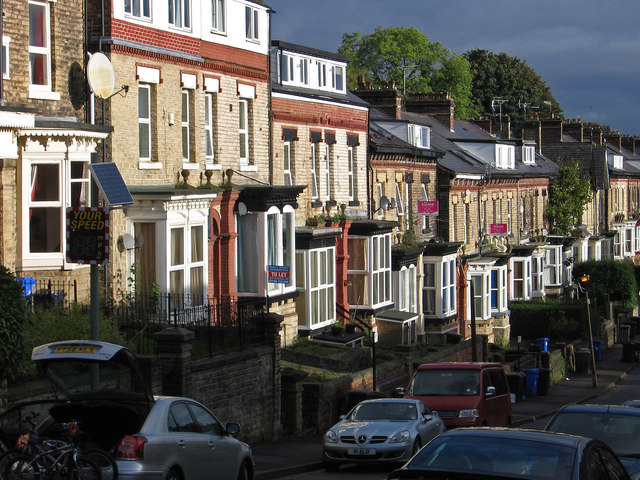 Sheffield - houses on Harcourt Road © Dave Bevis :: Geograph Britain ...