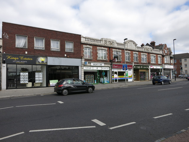 Portswood High Street © Hugh Venables cc-by-sa/2.0 :: Geograph Britain ...