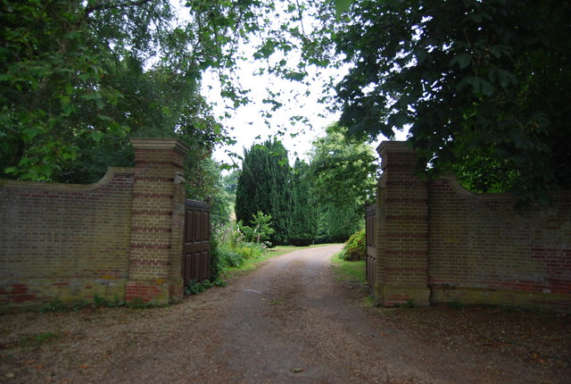 Entrance to Kirby House