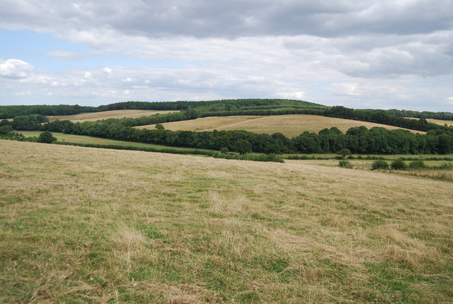 Indistinct footpath © N Chadwick :: Geograph Britain and Ireland