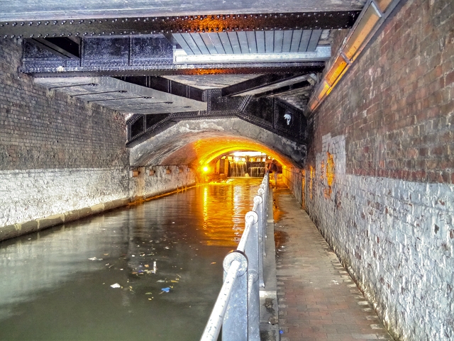 Canal Tunnel Under Piccadilly