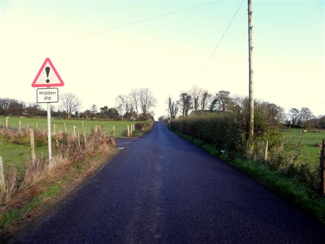 Drumnabey Road, Drumnabey © Kenneth Allen :: Geograph Ireland