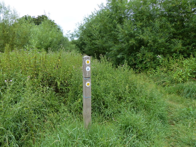 Severn Way footpath marker © Mat Fascione cc-by-sa/2.0 :: Geograph ...