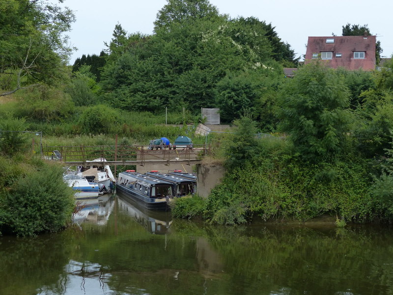 Small Marina Along The River Severn © Mat Fascione Cc By Sa 2 0