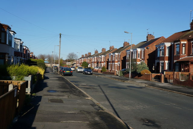 Waldegrave Avenue off Holderness Road,... © Ian S :: Geograph Britain ...