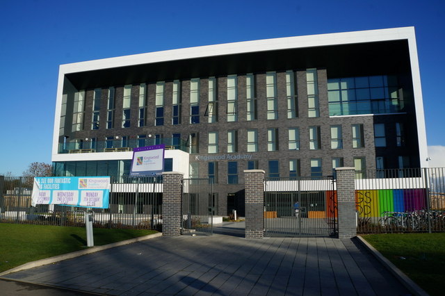 Kingswood Academy, Bransholme, Hull © Ian S Cc-by-sa/2.0 :: Geograph ...