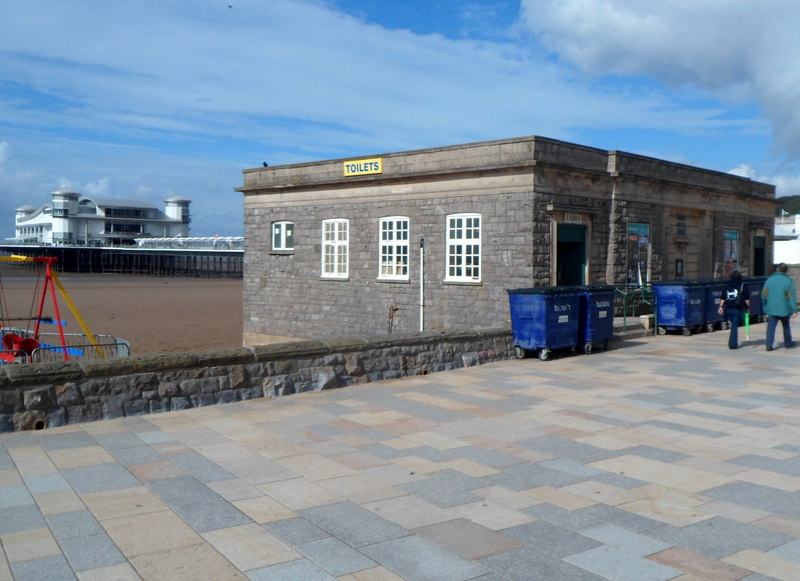 Public toilets near the Grand Pier in... © Jaggery :: Geograph Britain and Ireland