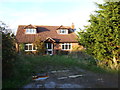 Abandoned bungalow, Cliff Drive, Warden