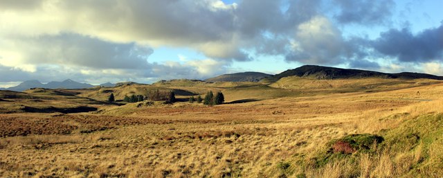 View towards Pont yr Afon-Gam