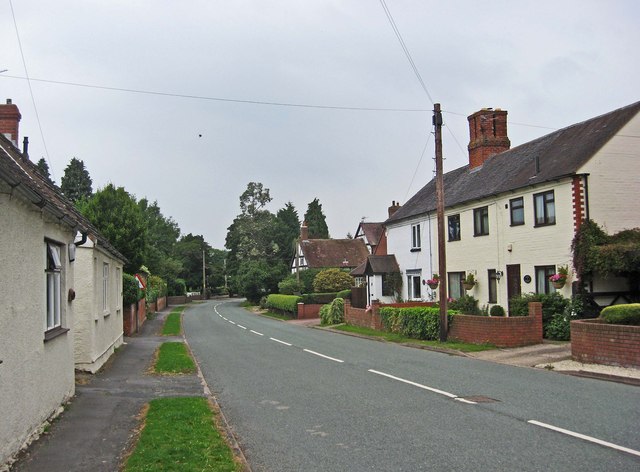 Church Road looking north, Uffington,... © P L Chadwick cc-by-sa/2.0 ...