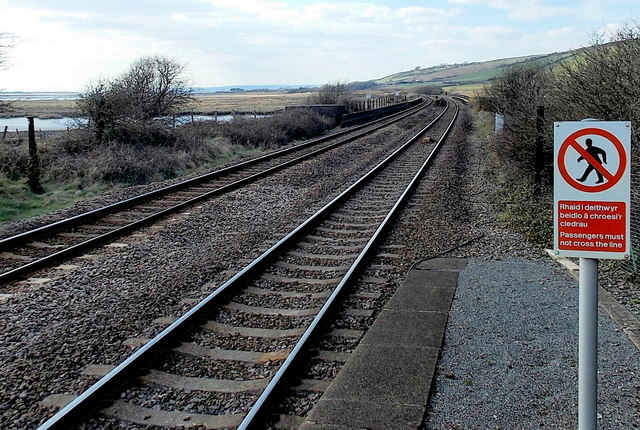 Towards a river bridge from Kidwelly railway station