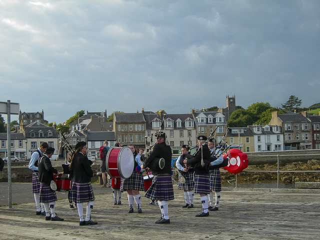 Millport pipes and drums