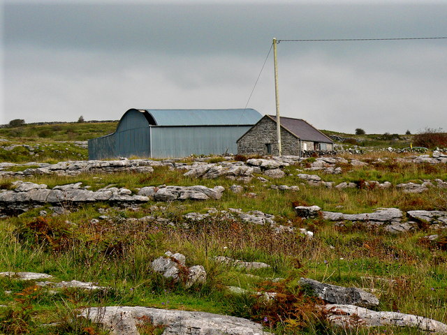 Burren - Poulnabrone Dolmen Site - Farm Buildings amongst the Stones & Grass