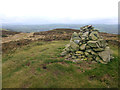 SJ1170 : Moel y Parc cairn by Andy Waddington