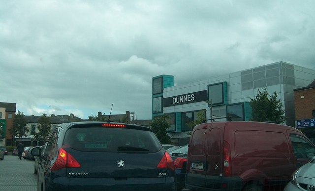 dunnes-stores-navan-eric-jones-geograph-ireland