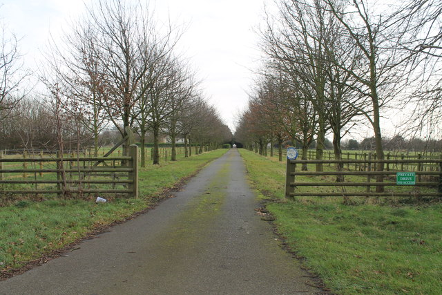 Road to Danethorpe Hill Farm
