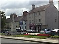 The Square, Moy