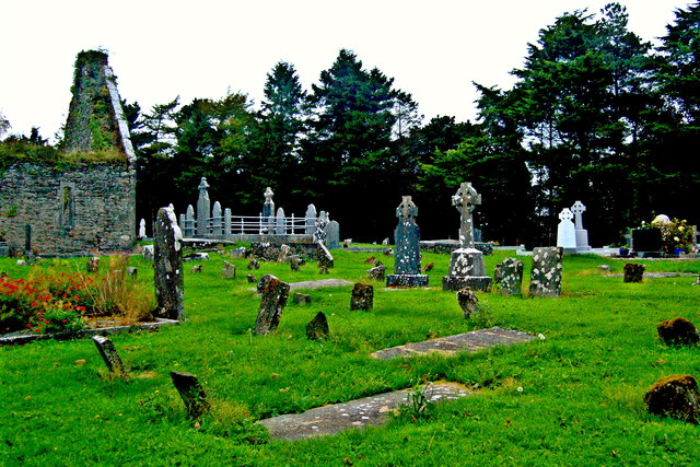 Derelict Bunratty Church & Graveyard