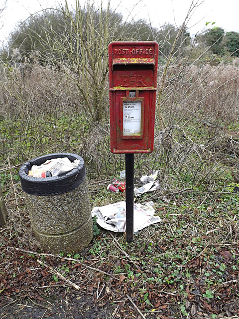 Croxton Village Postbox