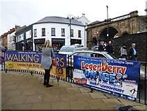 C4316 : Starting of a walking tour, Derry / Londonderry by Kenneth  Allen