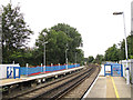 Extending the platforms at Charlton Station