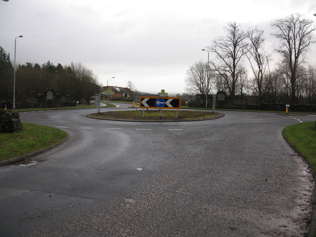 Roundabout on the A809