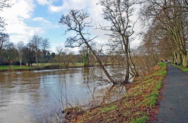 High water level on the River Severn, Stourport-on-Severn