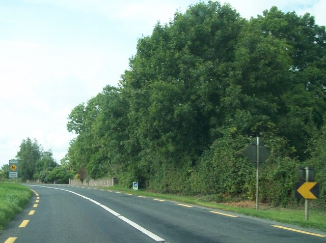 The N55 on the northern approach into Tang