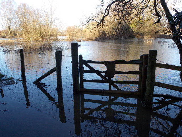 Throop: gate into floodwater