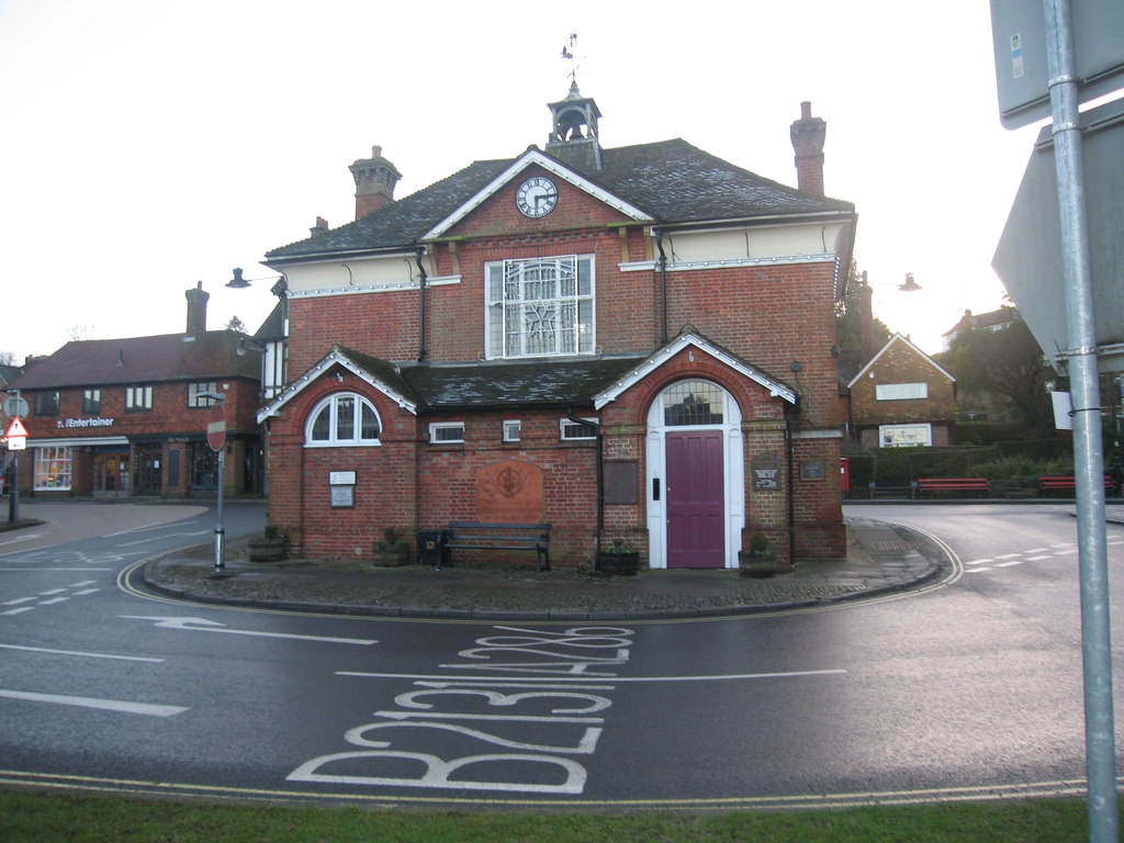 Haslemere Town Hall © David960 Cc By Sa20 Geograph Britain And Ireland