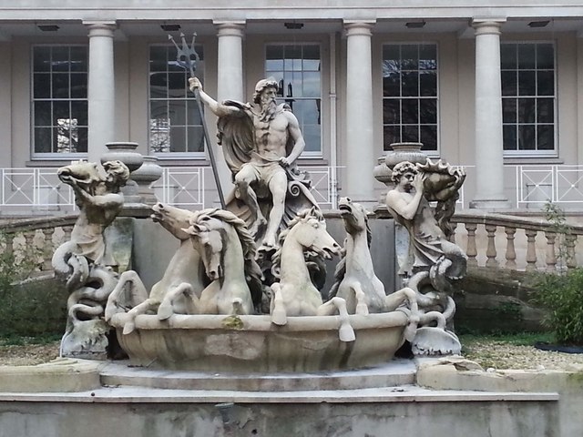 Neptune Fountain, The Promenade,... © L S Wilson :: Geograph Britain ...