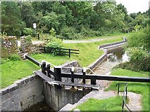 N0721 : The upper gate of the double No 33 Lock at Belmont Bridge by Eric Jones