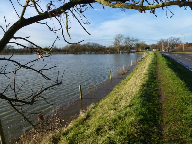 Flooding between Huntingdon and St Ives