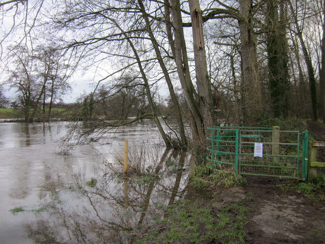 The River Dee at Eccleston