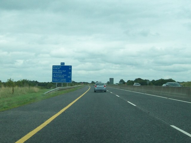 The east-bound carriageway of the M6 just east of Junction 5