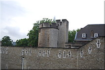 TQ3380 : Tower of London by N Chadwick