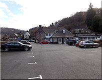 SO5200 : Best Western Royal George Hotel and car park, Tintern by Jaggery