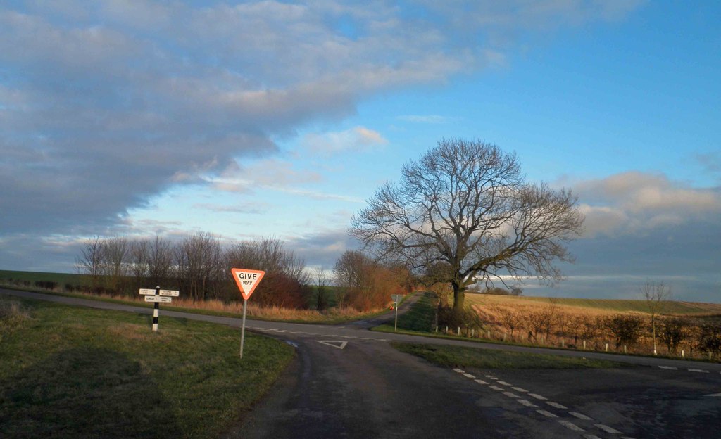 Road Junction Near The Lofts © Steve Fareham Cc By Sa20 Geograph Britain And Ireland 7207