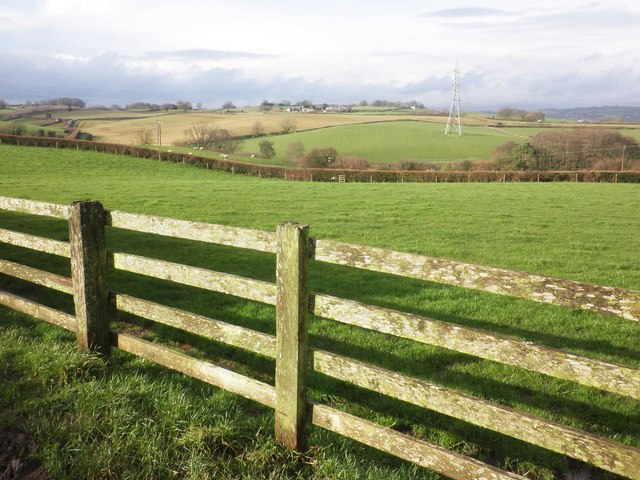 Pasture land, near Holywell Lake © Roger Cornfoot :: Geograph Britain ...