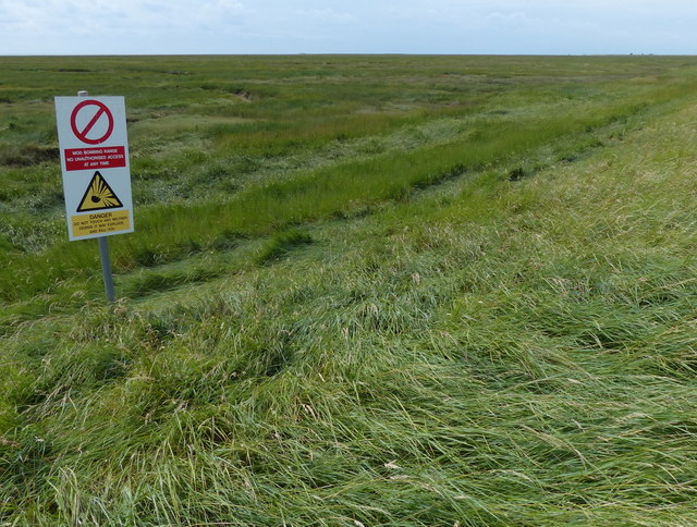 Sign on the sea bank © Mat Fascione cc-by-sa/2.0 :: Geograph Britain ...