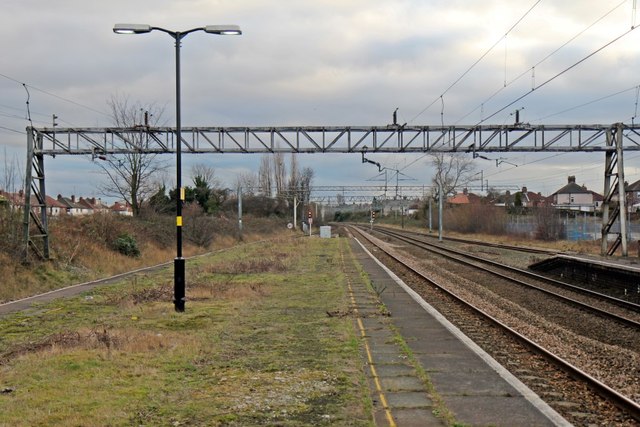 Disused platform, Mossley Hill railway station