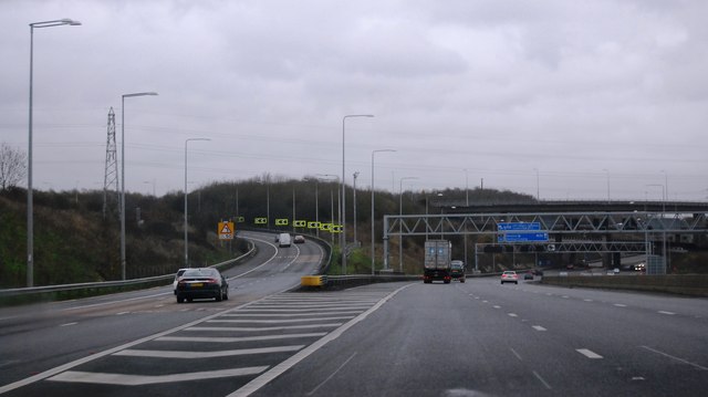 M25, Junction 21 © N Chadwick :: Geograph Britain and Ireland