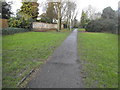 Path between Southover and Totteridge Green