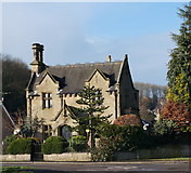 SK2267 : The Lodge, Burton Closes Drive, Bakewell by Peter Barr