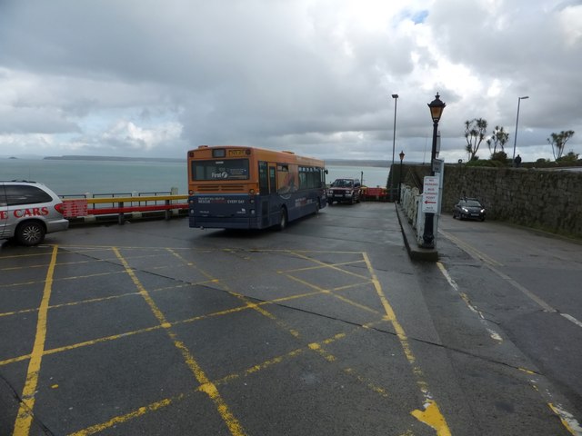 Turning space for buses, St Ives