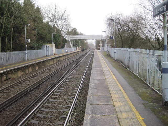 Kemsing railway station, Kent © Nigel Thompson cc-by-sa/2.0 :: Geograph ...