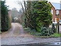 Footpath leaves Frog Grove Lane