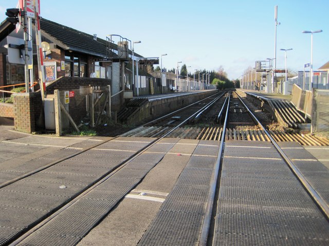 Ash railway station, Surrey © Nigel Thompson :: Geograph Britain and ...