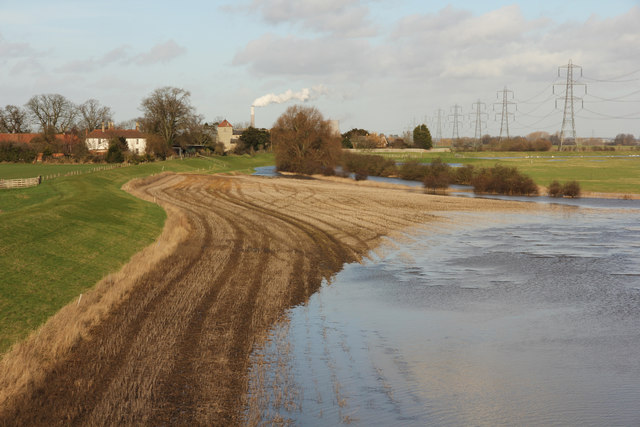 Fledborough floodbank